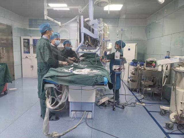 陕西省第四人民医院第一例648元支架手术顺利实施