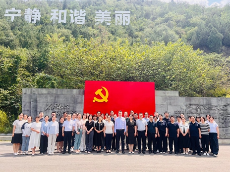 六合彩生肖
组织党员干部赴鄠邑区 秦岭违建警示教育中心开展警示教育